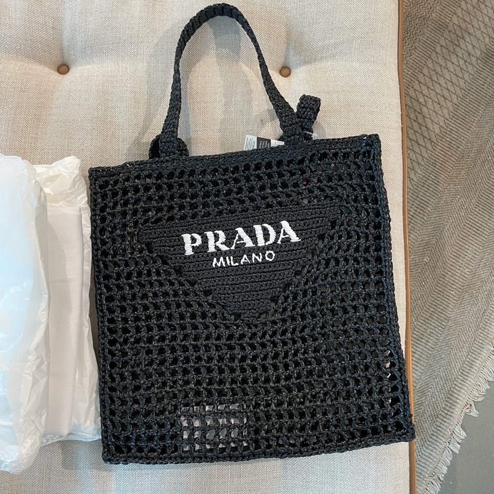 Prada raffia tote black nwt